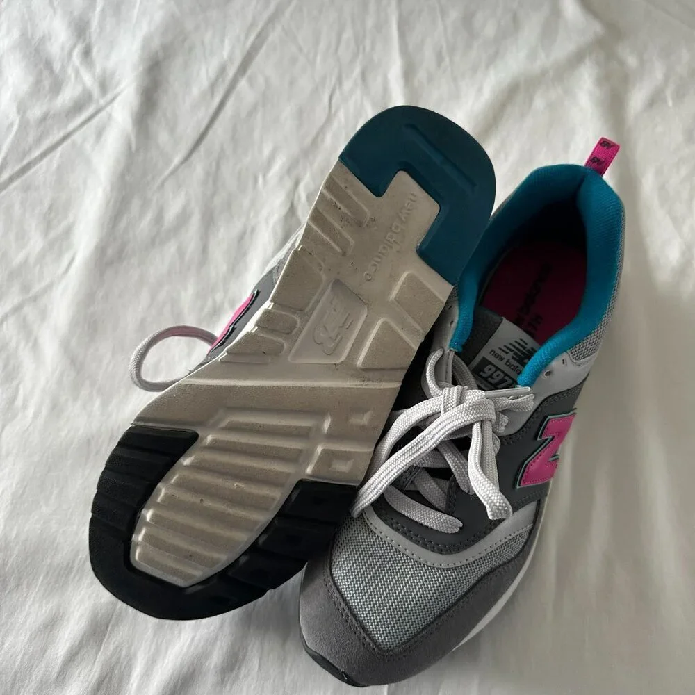New Balance 997 Castlerock CM997HAH Grey Blue Pink - Picture 2 of 4